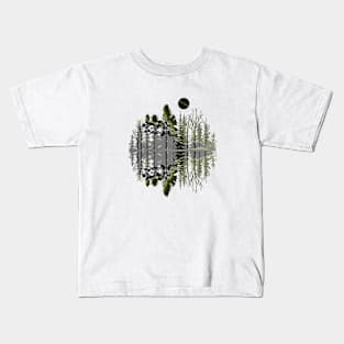 The forest and the river Kids T-Shirt